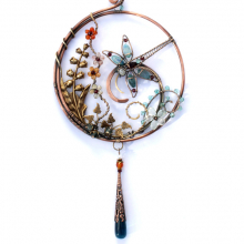 Dragonfly Lilly with Gemstones