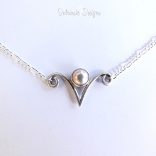 Pearl and Silver minimalist necklace