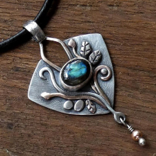 Labradorite & Mixed Metals Labradorite & Mixed Metals
