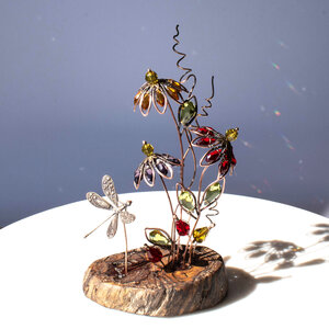 SOLD .... ECHINACEA (CONEFLOWER) BOUQUET WIITH A DRAGONFLY ON A WOOD SLICE  ... WINDOWSILL SUNCATCHER .... IKEBANA STYLE