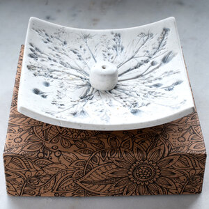 WILDFLOWER INCENSE BURNER