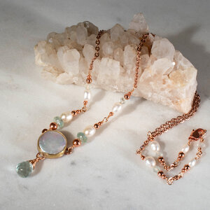 RESERVED FOR TAMMY....  FRESHWATER PEARL & AQUAMARINE PRINCESS NECKLACE IN MIXED METALS.