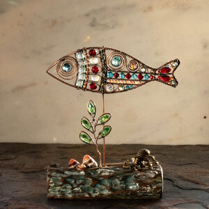 FISH, BRASS OCTOPUS AND SHELLS ON DRIFTWOOD WITH SWAROVSKI AND AUSTRIAN CRYSTALS ....  WINDOWSILL SUNCATCHER