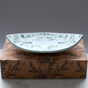 CURVED MARQUISE DRAGONFLY RING DISH
