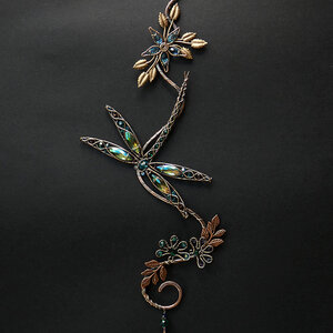 DRAGONFLY CRYSTAL WINDOW SUNCATCHER IN COPPER AND BRONZE 