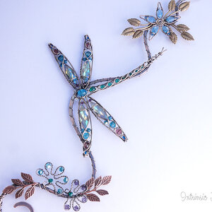 DRAGONFLY CRYSTAL WINDOW SUNCATCHER IN COPPER AND BRONZE 