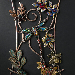 "BEE A DRAGONFLY" .... SWAROVSKI CRYSTAL WINDOW SUNCATCHER IN MIXED METALS