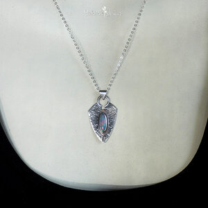 OPAL & STERLING SILVER PENDANT NECKLACE