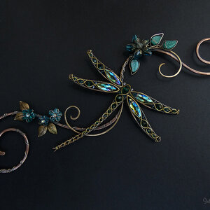 RESERVED FOR SALLY .... DRAGONFLY SWAROVSKI CRYSTAL WINDOW SUNCATCHER IN OCEAN BLUES AND GREENS WITH MIXED METALS