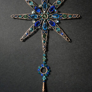 STAR MANDALA SWAROVSKI CRYSTAL WINDOW SUNCATCHER