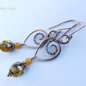 AGATE AND MIXED METAL EARRINGS