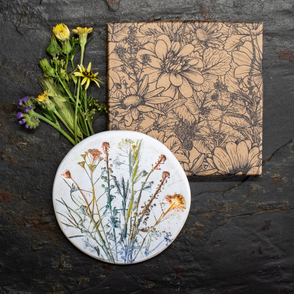 LARGE WILDFLOWER FRIDGE MAGNETS .... BOTANICAL FRIDGE ART