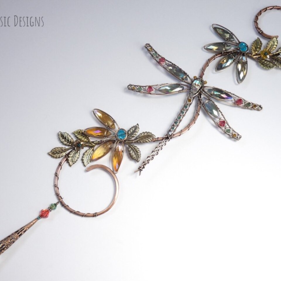 DRAGONFLY SWAROVSKI CRYSTAL WINDOW SUNCATCHER IN PEACH, GOLDEN YELLOW, TURQUOISE & GREEN WITH MIXED METALS