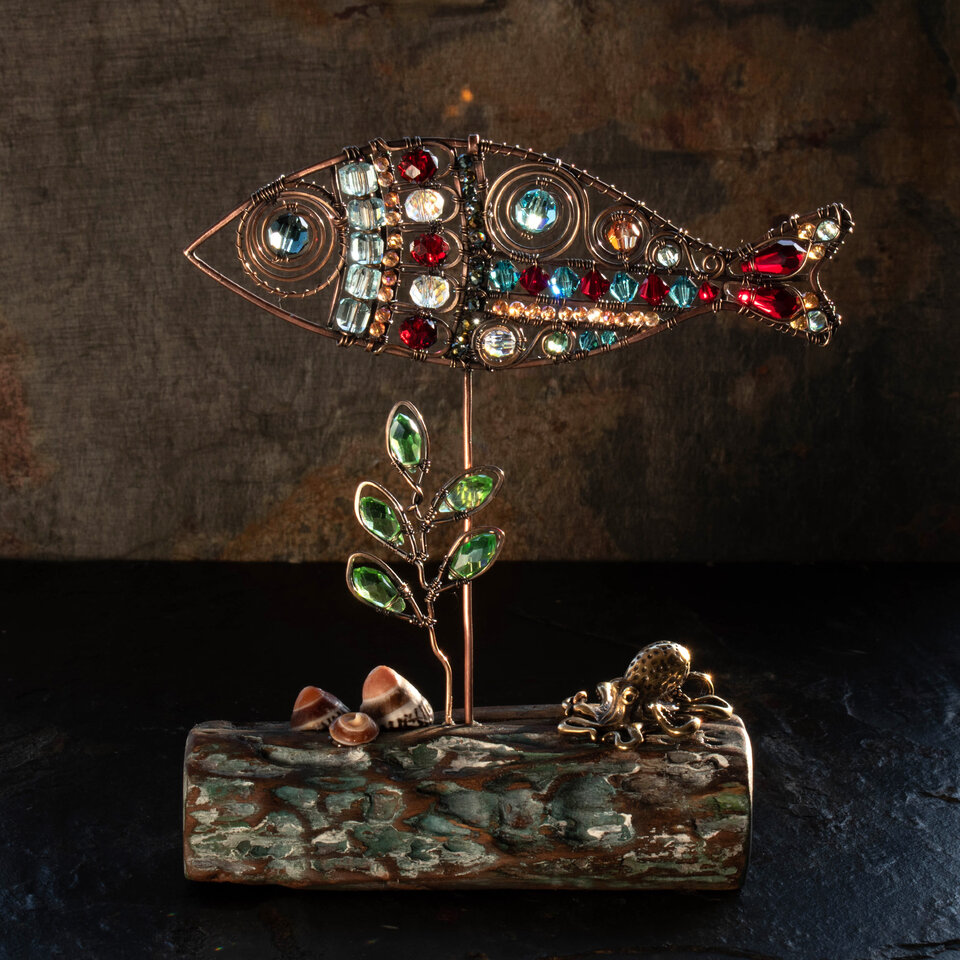 FISH, BRASS OCTOPUS AND SHELLS ON DRIFTWOOD WITH SWAROVSKI AND AUSTRIAN CRYSTALS ....  WINDOWSILL SUNCATCHER