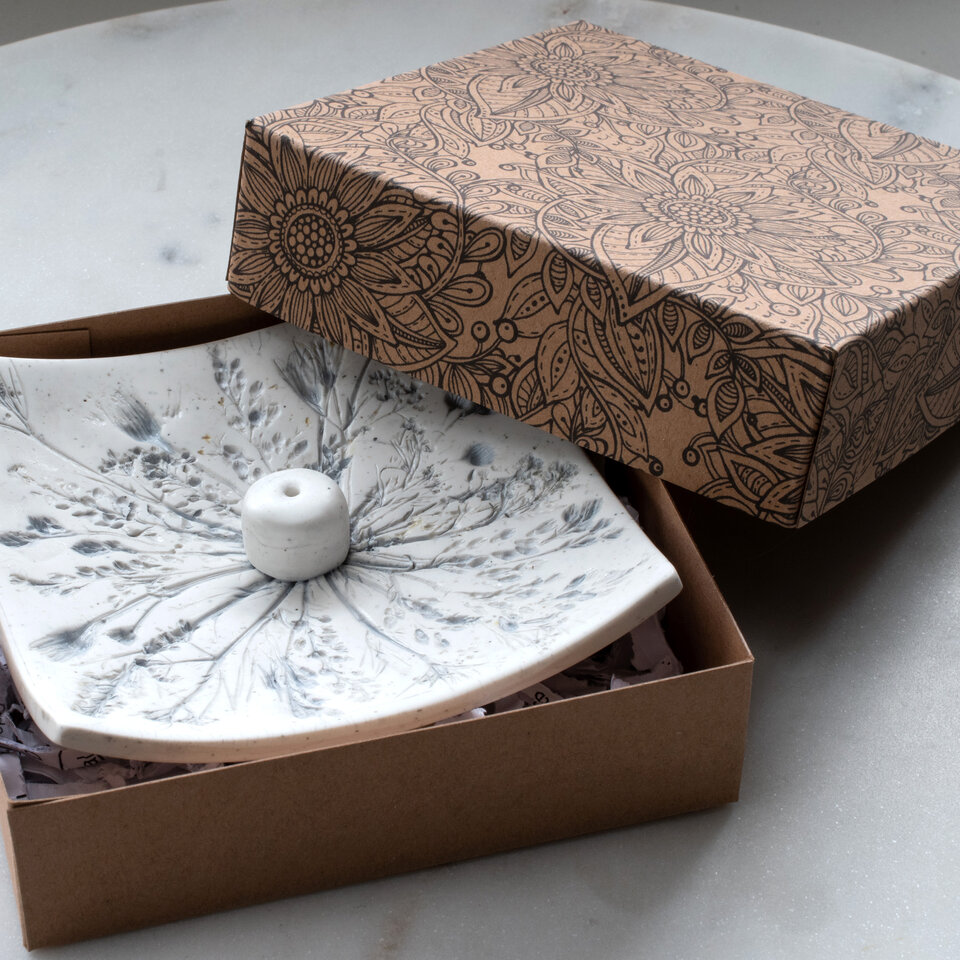 WILDFLOWER INCENSE BURNER