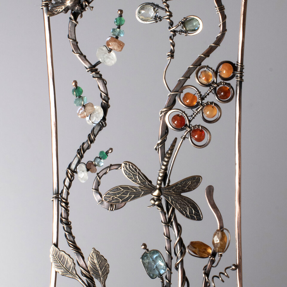 DRAGONFLY & BEE GEMSTONE WINDOW SUNCATCHER IN MIXED METALS WITH A SWAROVSKI CRYSTAL PENDANT