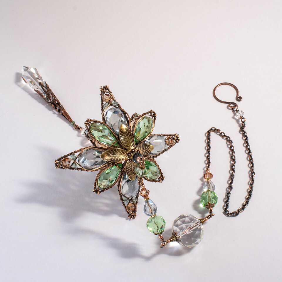 LONG CHANDELIER STYLE FLOWER CRYSTAL WINDOW SUNCATCHER