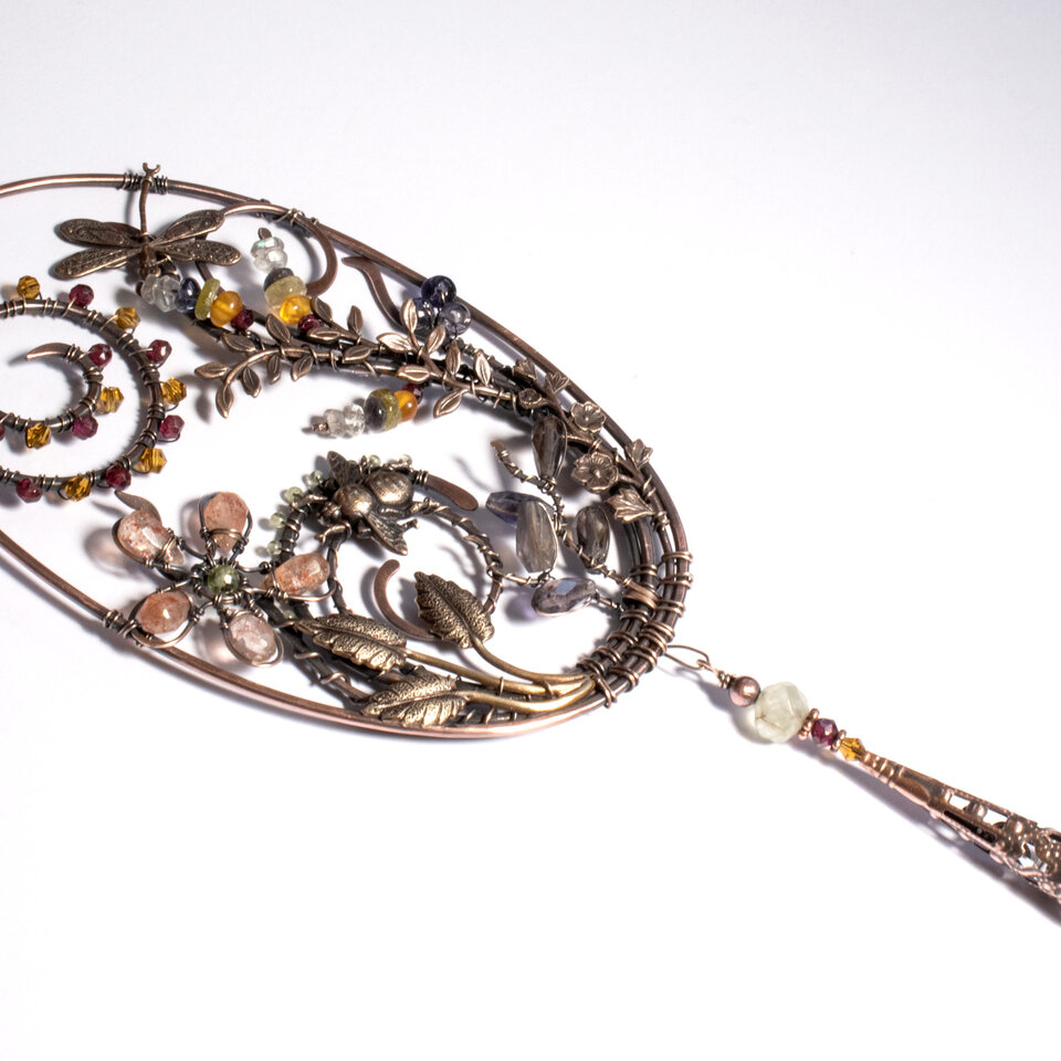 DRAGONFLY & BEE GEMSTONE WINDOW SUNCATCHER IN MIXED METALS WITH A SWAROVSKI CRYSTAL PENDANT