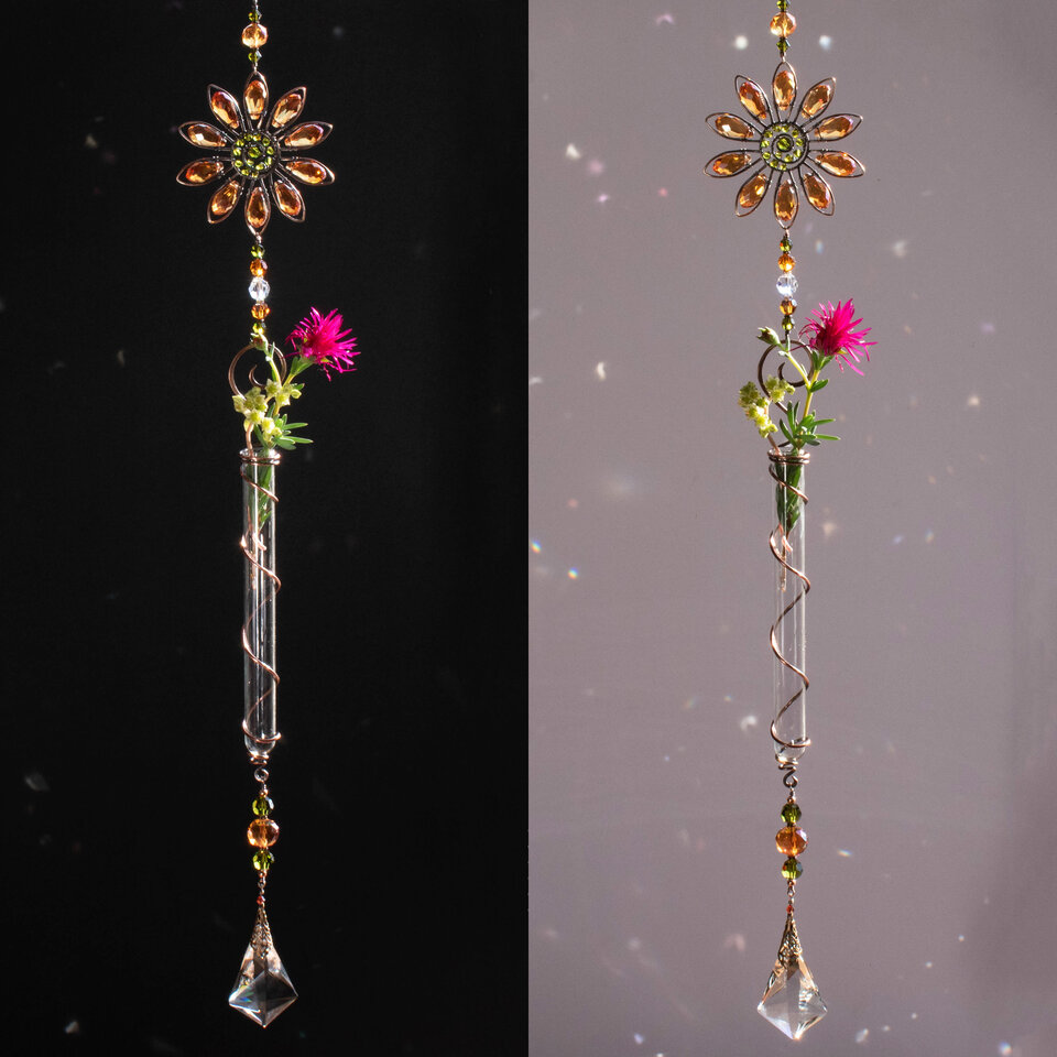GOLDEN FLOWER DECORATIVE PROPAGATION / BUD VASE CRYSTAL SUNCATCHER
