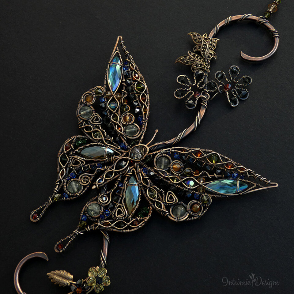 BUTTERFLY CRYSTAL & GEMSTONE WINDOW SUNCATCHER IN COPPER AND BRONZE 