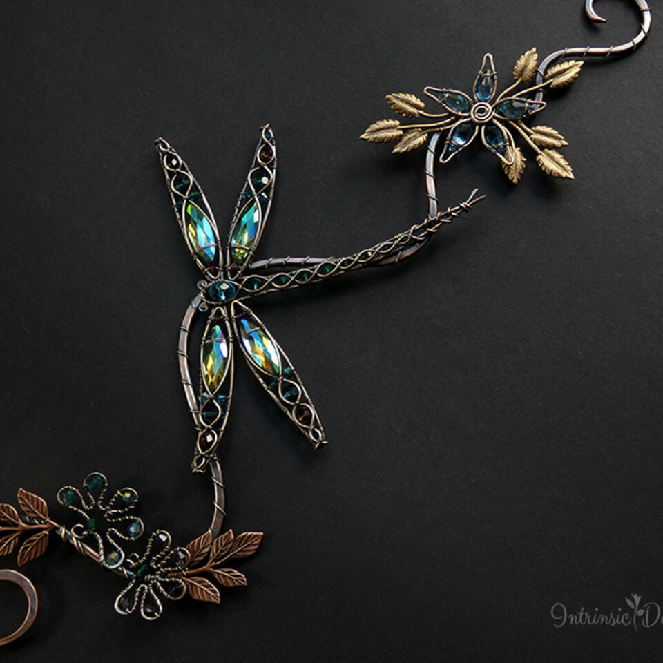 DRAGONFLY CRYSTAL WINDOW SUNCATCHER IN COPPER AND BRONZE 