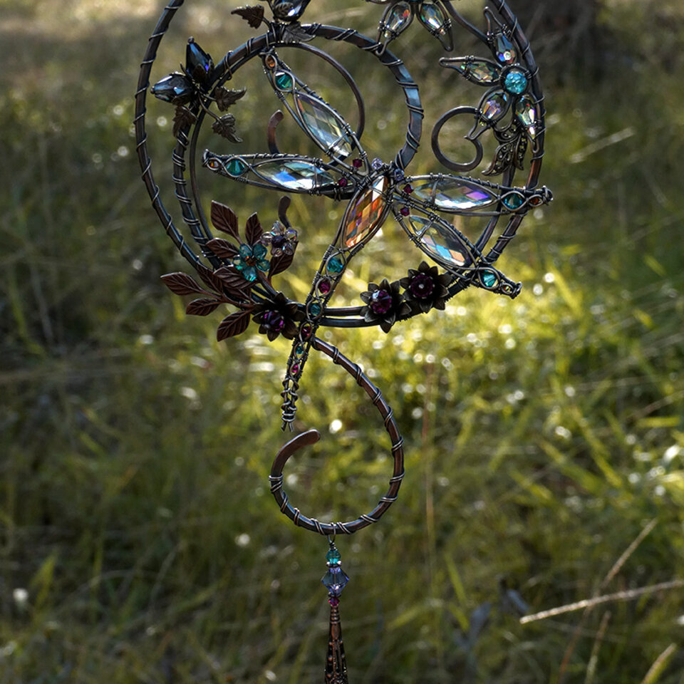 DRAGONFLY CRYSTAL WINDOW SUNCATCHER IN COPPER AND BRONZE 