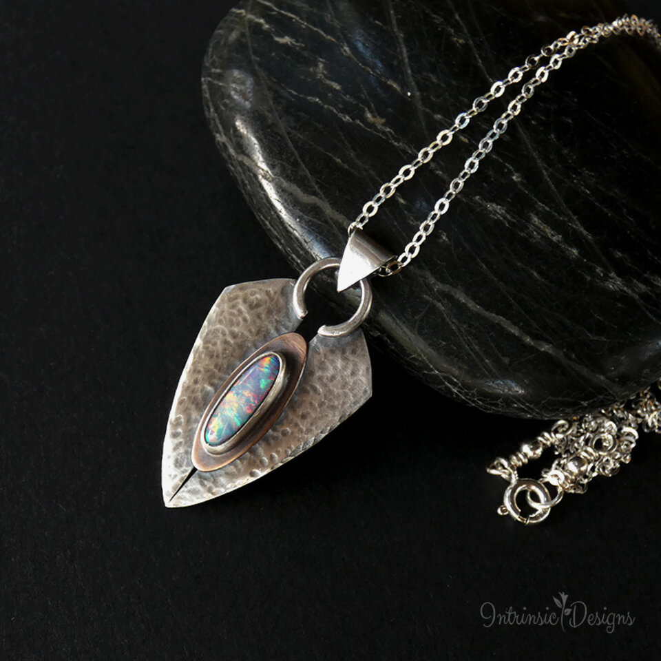 OPAL & STERLING SILVER PENDANT NECKLACE