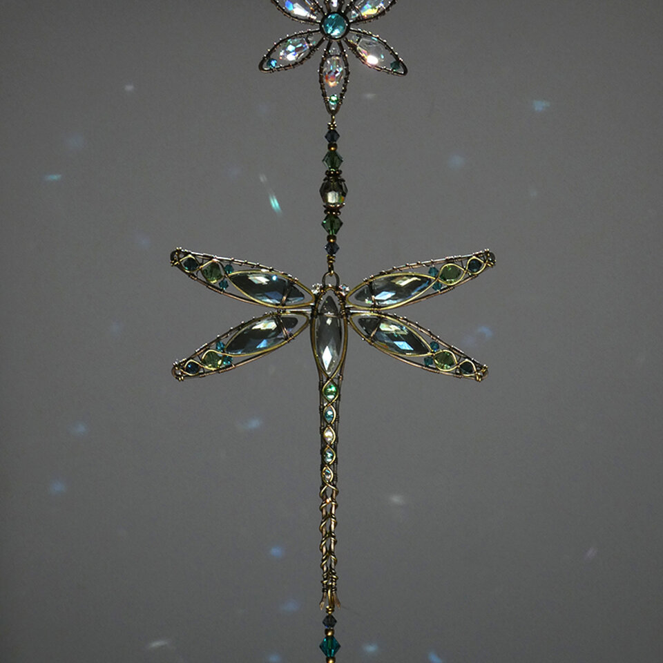 DRAGONFLY & FLOWER ... SWAROVSKI CRYSTAL WINDOW SUNCATCHER IN MONTANA BLUE, TURQUOISE, ERINITE GREEN & AB CLEAR WITH MIXED METALS