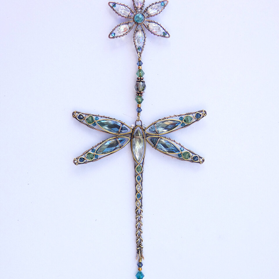 DRAGONFLY & FLOWER ... SWAROVSKI CRYSTAL WINDOW SUNCATCHER IN MONTANA BLUE, TURQUOISE, ERINITE GREEN & AB CLEAR WITH MIXED METALS