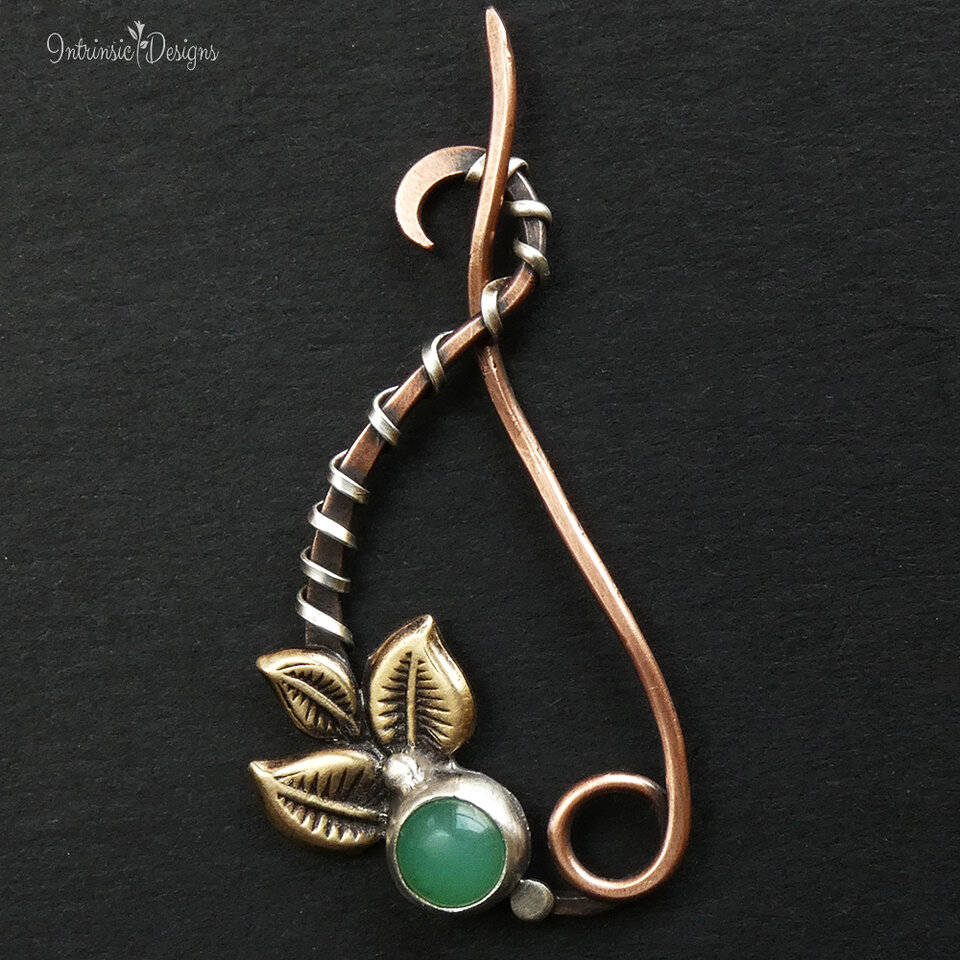 AUSTRALIAN CHRYSOPRASE  SHAWL PIN/ SWEATER PIN WITH MIXED METALS