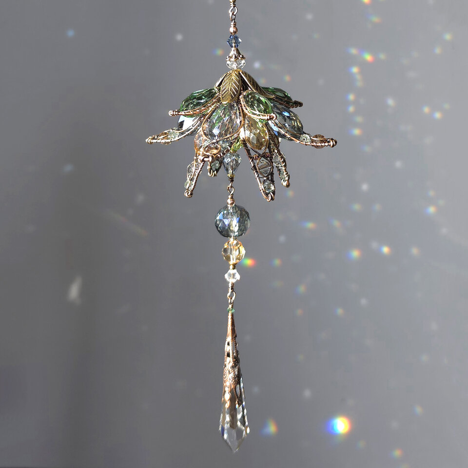 LONG CHANDELIER STYLE FLOWER CRYSTAL WINDOW SUNCATCHER