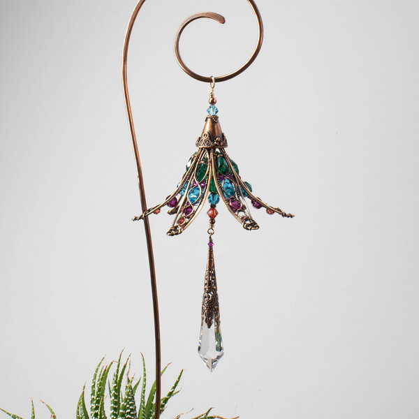 RESERVED FOR RUTHANN ... LILY DECORATIVE CRYSTAL POT PLANT SUNCATCHER