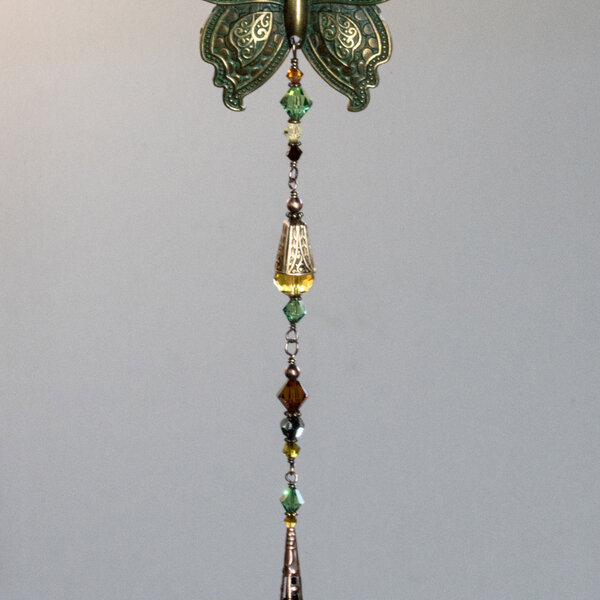 VINTAJ BUTTERFLY SWAROVSKI CRYSTAL WINDOW SUNCATCHER