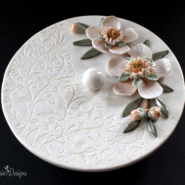 MANUKA FLOWER TRINKET DISH WITH LID IN OVEN BAKED POLYMER CLAY