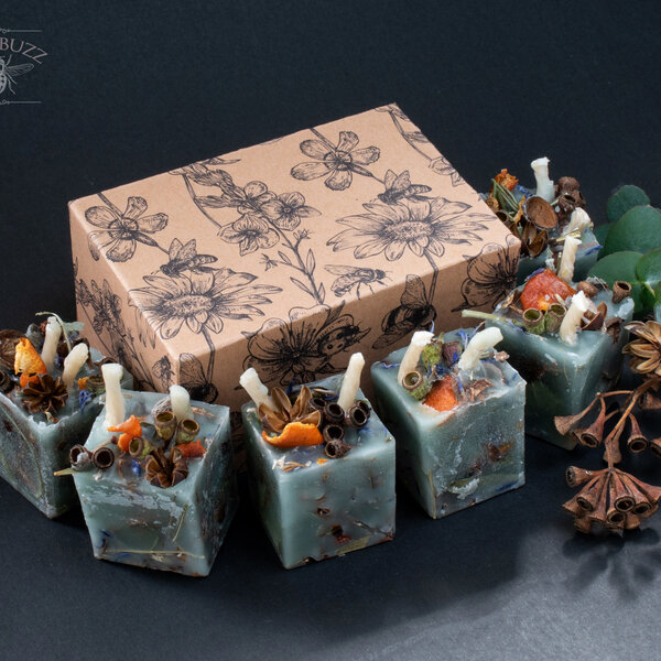 BEESWAX ECO FRIENDLY BOTANICAL FIRE STARTERS