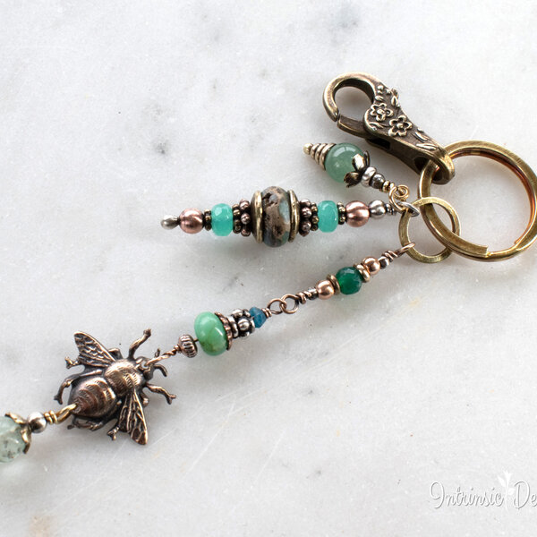 BEE AND GEMSTONE MIXED METAL PURSE KEYRING
