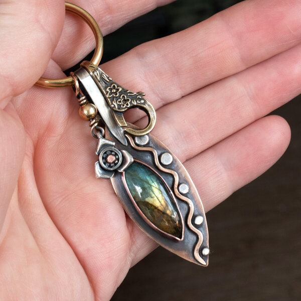 LABRADORITE MARQUISE AND STERLING SILVER FLOWER KEYRING / BAG KEY CHARM