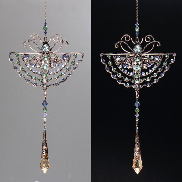 ABSTRACT MOTH / BUTTERFLY SWAROVSKI CRYSTAL & GREEN AMETHYST WINDOW SUNCATCHER IN MIXED METALS