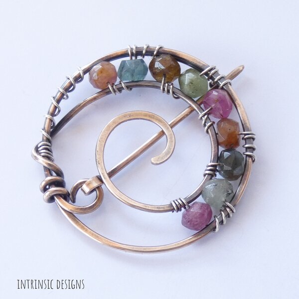 MIXED COLOURED TOURMALINE STERLING SILVER & BRONZE SPIRAL BROOCH / SHAWL PIN
