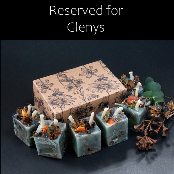 RESERVED FOR GLENYS .... BEESWAX ECO FRIENDLY BOTANICAL FIRE STARTERS