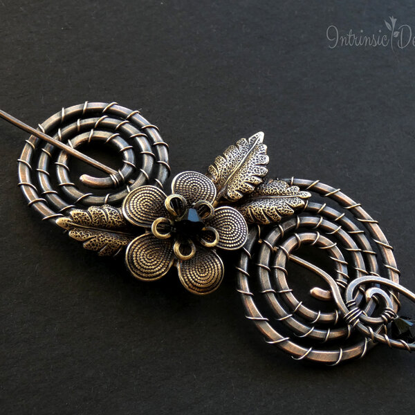 SPIRAL FLORAL SHAWL PIN/ SWEATER PIN IN MIXED METALS