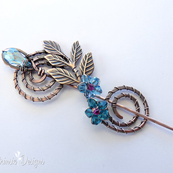 SPIRAL COPPER SHAWL PIN/ SWEATER PIN WITH SWAROVSKI CRYSTAL FLOWERS