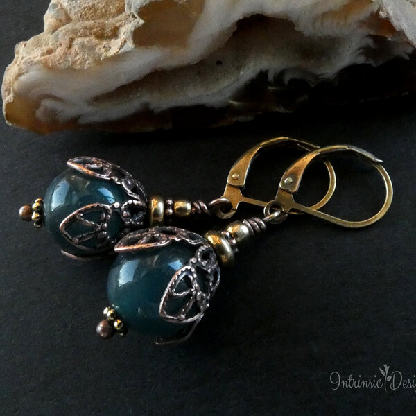 BERYL STONE FILIGREE EARRINGS