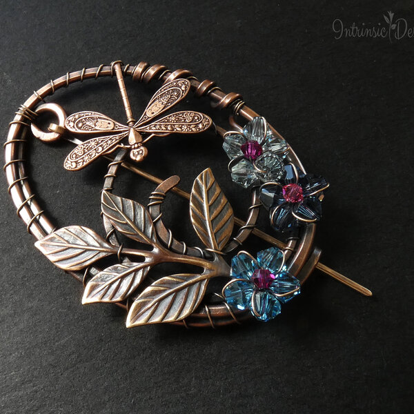 DRAGONFLY OVAL SHAWL PIN/ SWEATER PIN WITH SWAROVSKI CRYSTALS AND MIXED METALS