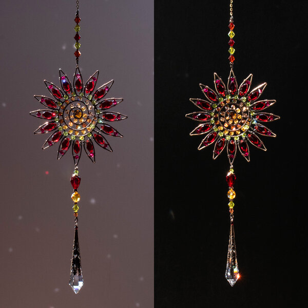RED SUNFLOWER CRYSTAL WINDOW SUNCATCHER