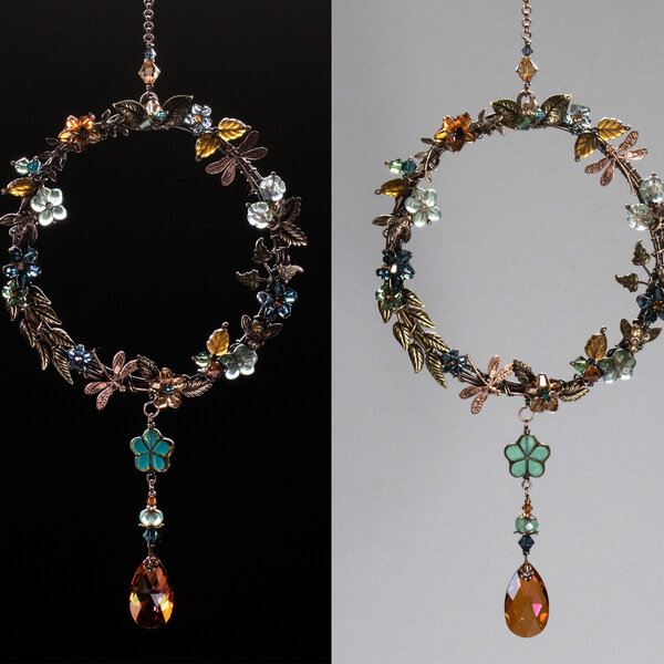 BEE & DRAGONFLY WREATH SWAROVSKI CRYSTAL WINDOW SUNCATCHER IN MIXED METALS